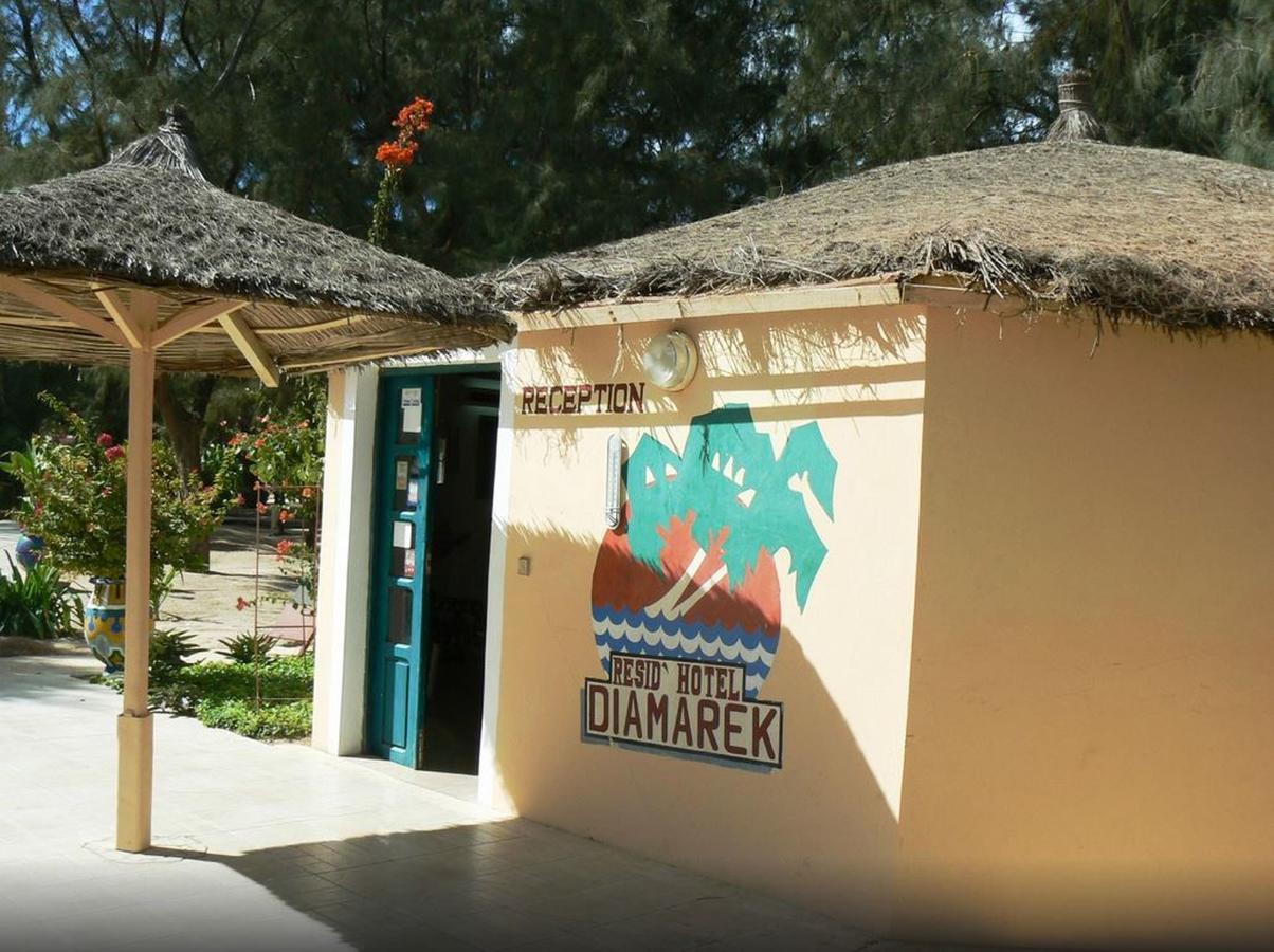 Diamarek Hotel Sur La Plage Saint-Louis Bagian luar foto