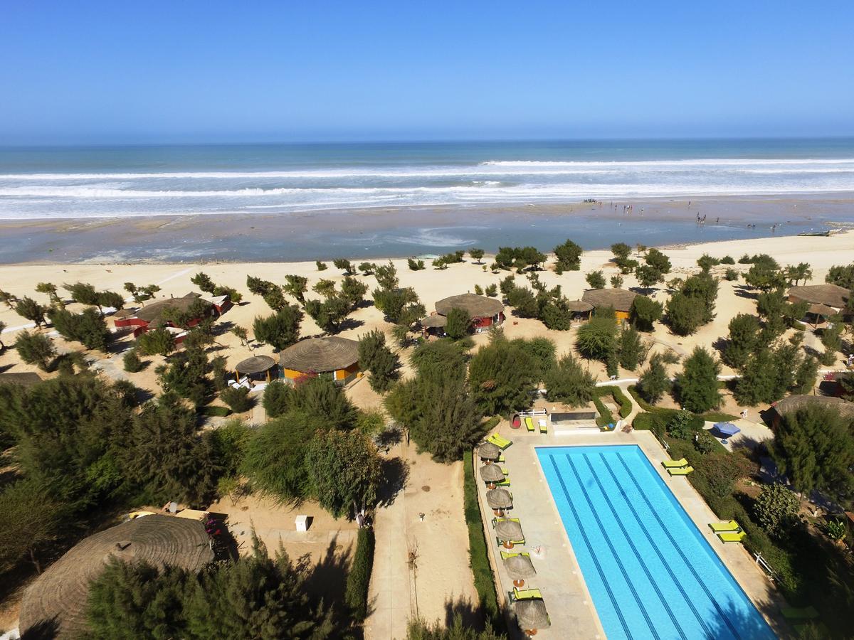 Diamarek Hotel Sur La Plage Saint-Louis Bagian luar foto